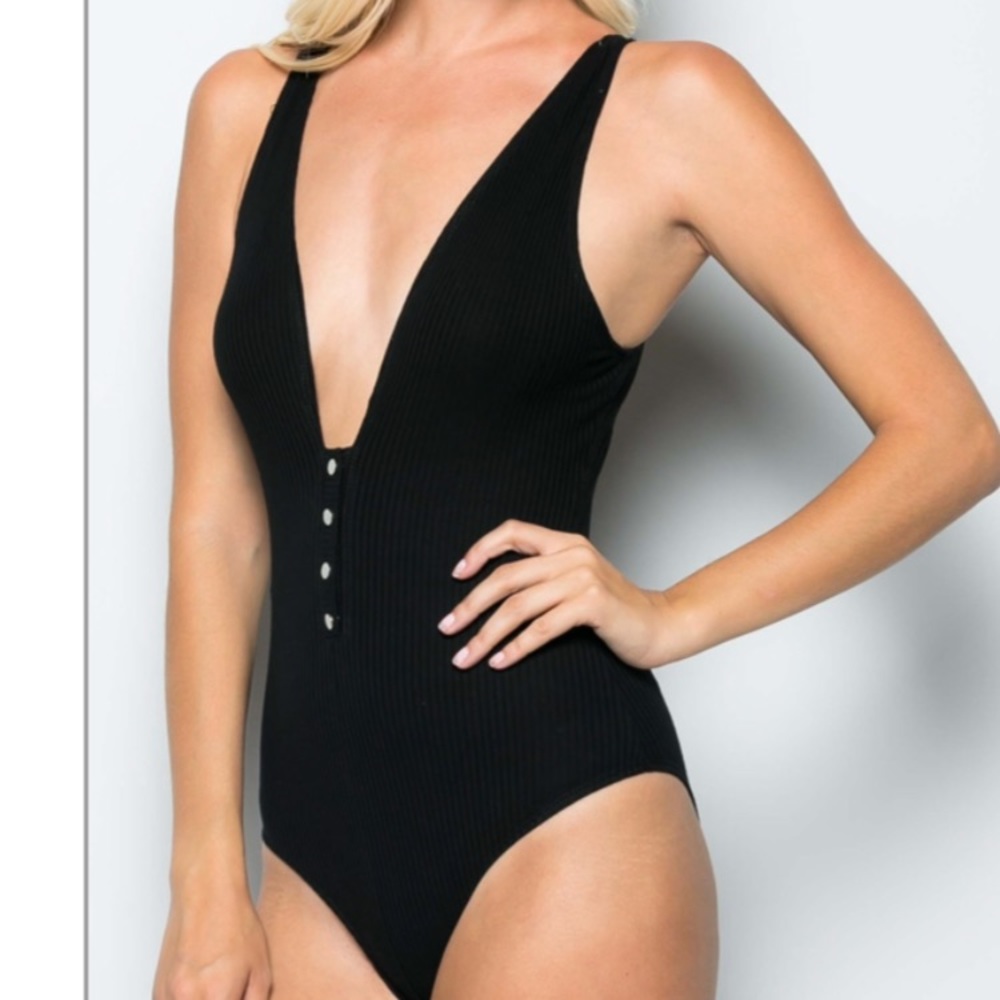 Ribbed bodysuit